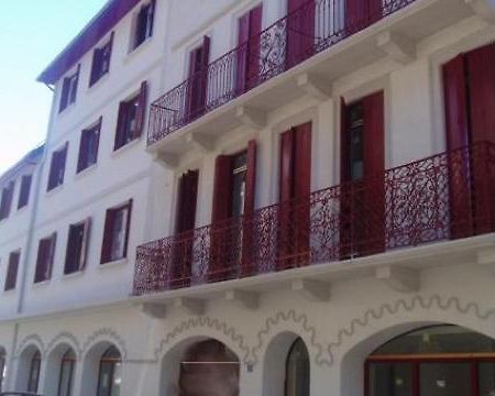 Appartement*** T2 + Cabine Pour 4 Personnes Cauterets Zewnętrze zdjęcie