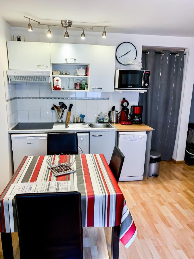 Appartement*** T2 + Cabine Pour 4 Personnes Cauterets Zewnętrze zdjęcie